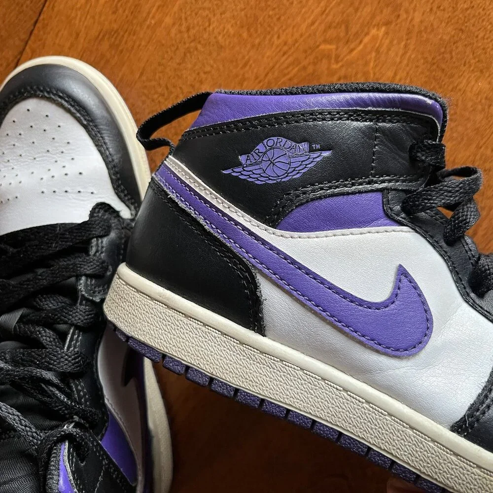 Nike Jordan 1 Mid purple and black 3Y
